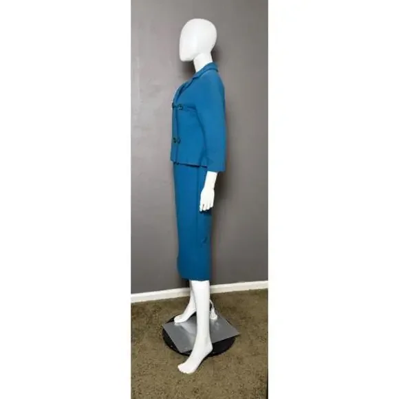 1940's Blue Wool Boucle Skirt Suit from a Vogue Paris Original size S/M - Picture 5 of 10
